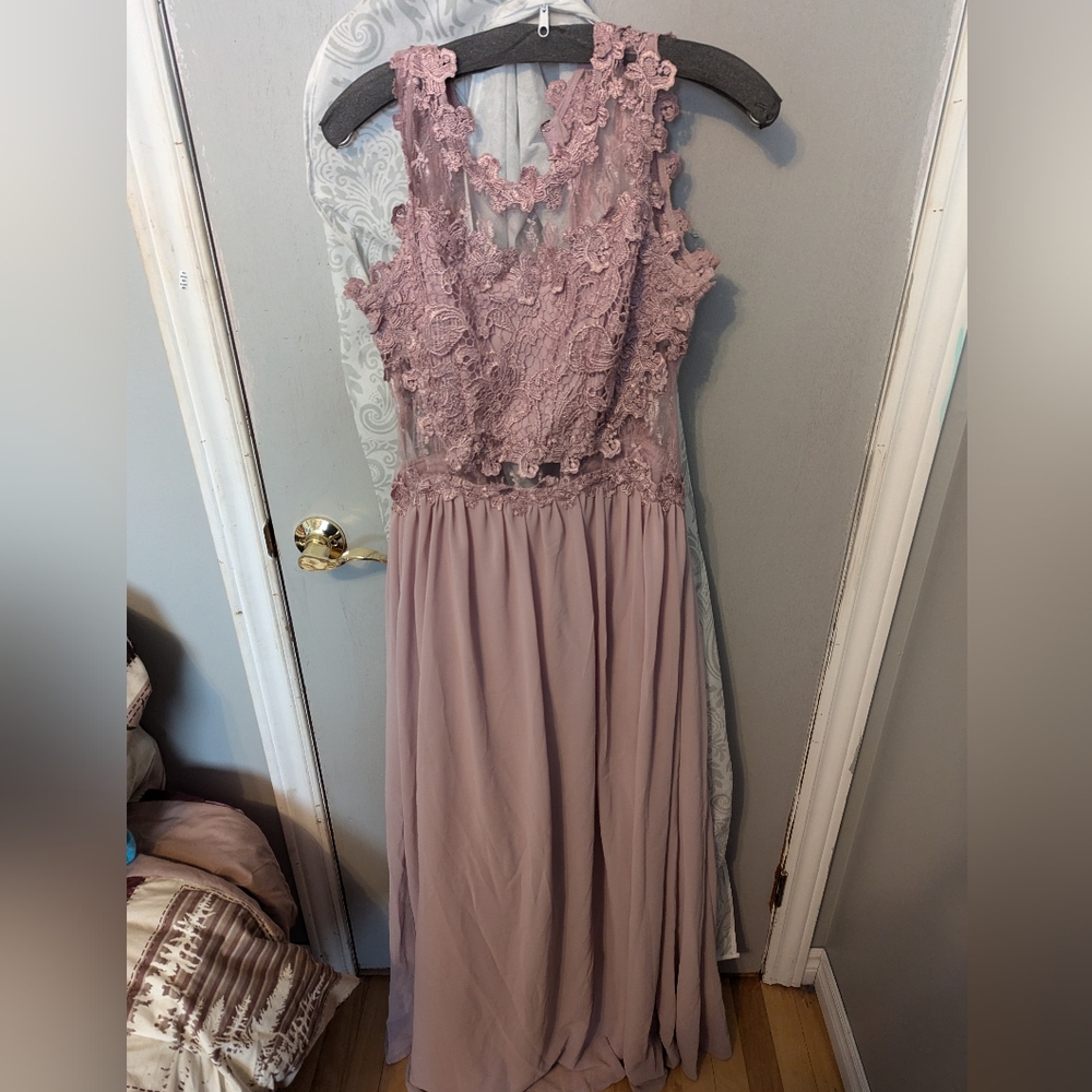 Formal dress, prom or Bride's made or just to wear out to a nice place